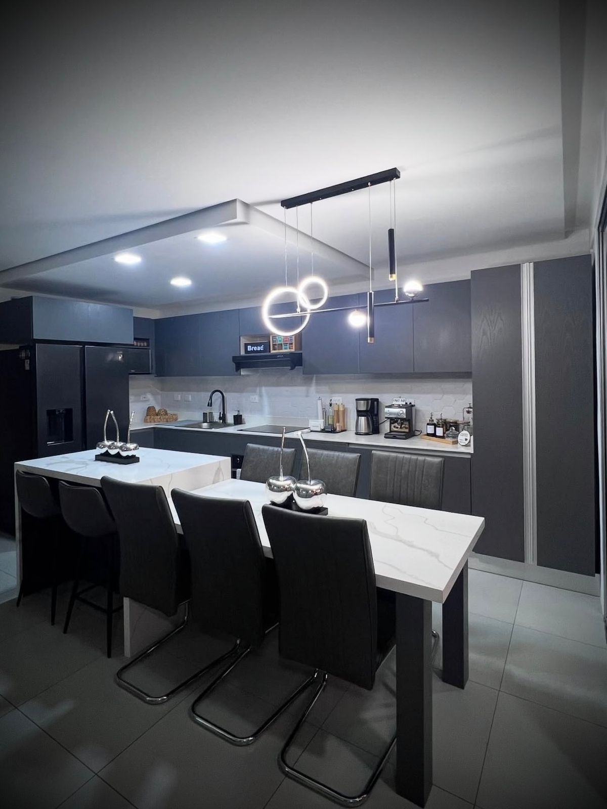 Construccion y diseño de mueble de cocina en Costa Rica